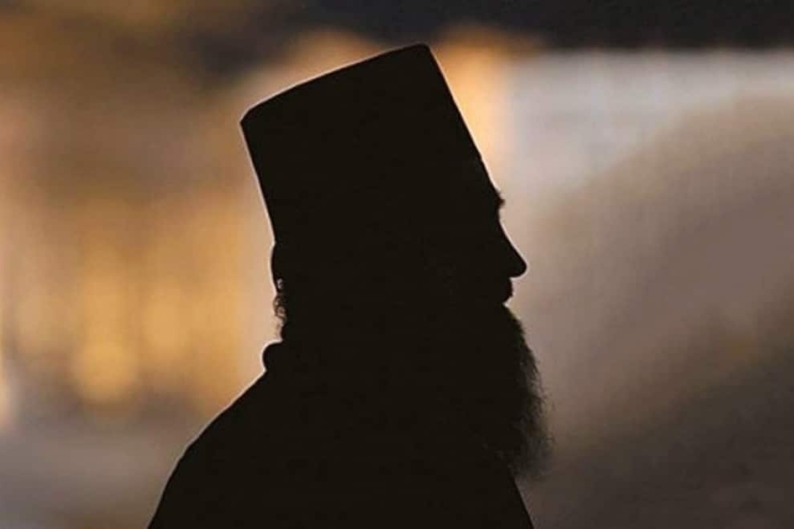 Ρώσος μοναχός συνελήφθη μετά από παράνομη διαμονή στο Άγιο Όρος